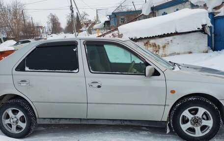 Toyota Vista V30, 1999 год, 560 000 рублей, 1 фотография