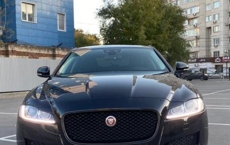 Jaguar XF II, 2017 год, 1 700 000 рублей, 5 фотография