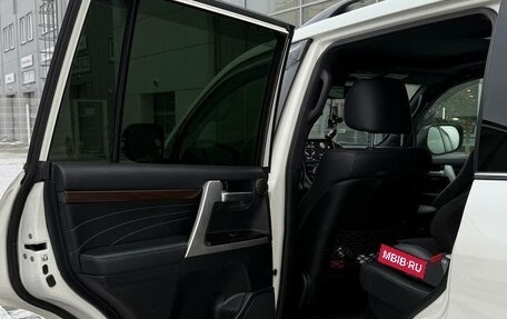 Toyota Land Cruiser 200, 2020 год, 10 500 000 рублей, 8 фотография