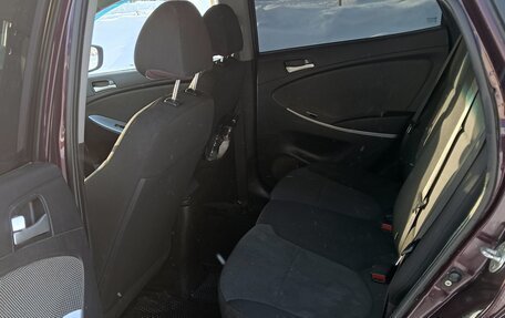 Hyundai Solaris II рестайлинг, 2013 год, 600 000 рублей, 6 фотография