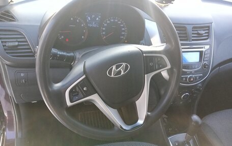 Hyundai Solaris II рестайлинг, 2013 год, 600 000 рублей, 8 фотография