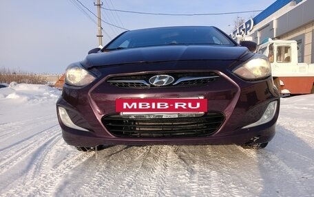 Hyundai Solaris II рестайлинг, 2013 год, 600 000 рублей, 11 фотография