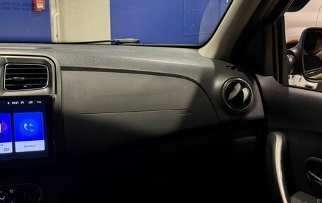 Renault Sandero II рестайлинг, 2015 год, 900 000 рублей, 22 фотография