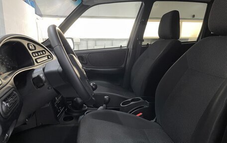 Chevrolet Niva I рестайлинг, 2017 год, 699 000 рублей, 14 фотография