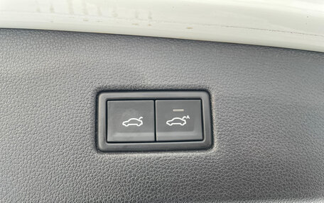 Volkswagen Tiguan II, 2017 год, 2 260 000 рублей, 2 фотография