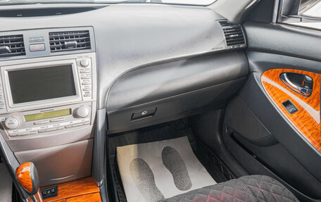 Toyota Camry, 2011 год, 1 299 000 рублей, 26 фотография