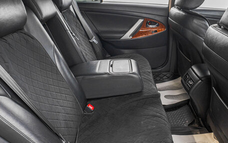 Toyota Camry, 2011 год, 1 299 000 рублей, 30 фотография