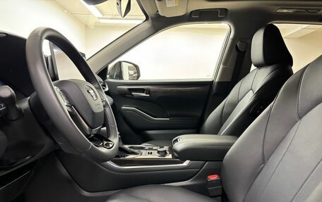 Toyota Highlander, 2025 год, 6 200 000 рублей, 11 фотография