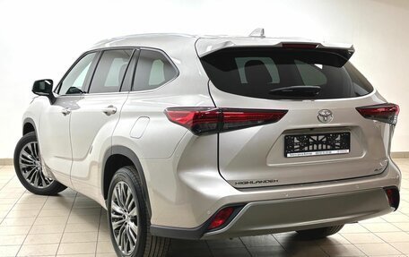 Toyota Highlander, 2025 год, 6 200 000 рублей, 6 фотография