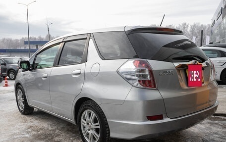 Honda Fit Shuttle I рестайлинг, 2013 год, 909 000 рублей, 10 фотография