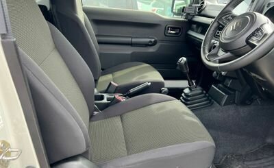 Suzuki Jimny, 2022 год, 1 675 000 рублей, 7 фотография