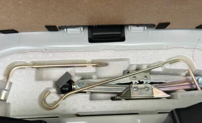 Suzuki Jimny, 2022 год, 1 675 000 рублей, 5 фотография