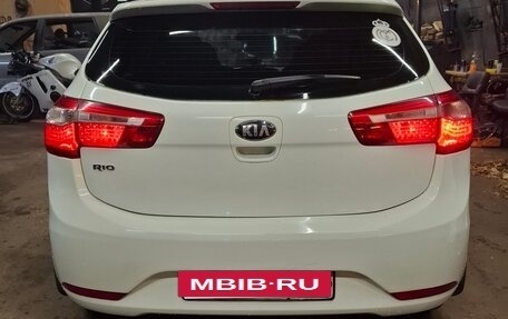 KIA Rio III рестайлинг, 2014 год, 860 000 рублей, 4 фотография