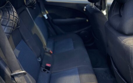 Mitsubishi Outlander III рестайлинг 3, 2006 год, 570 000 рублей, 7 фотография