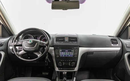 Skoda Yeti I рестайлинг, 2013 год, 848 000 рублей, 13 фотография