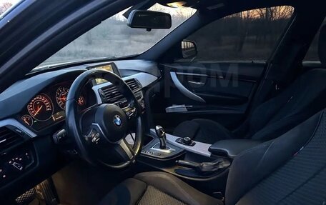 BMW 3 серия, 2017 год, 2 300 000 рублей, 8 фотография