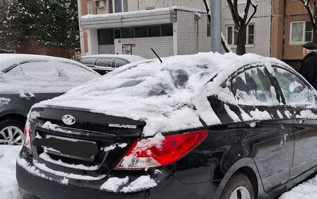 Hyundai Solaris II рестайлинг, 2012 год, 1 000 000 рублей, 7 фотография