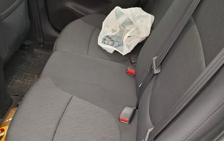 Hyundai Solaris II рестайлинг, 2012 год, 1 000 000 рублей, 11 фотография