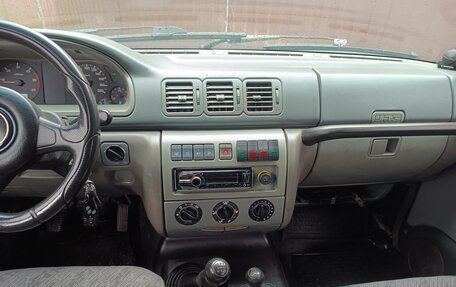 ЛуАЗ Patriot, 2006 год, 450 000 рублей, 4 фотография