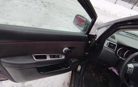 Nissan Tiida, 2013 год, 850 000 рублей, 9 фотография