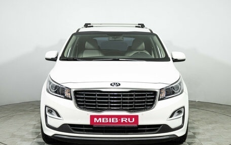 KIA Carnival III, 2019 год, 2 289 777 рублей, 2 фотография