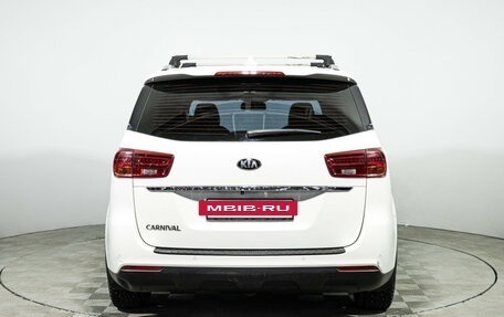 KIA Carnival III, 2019 год, 2 289 777 рублей, 6 фотография