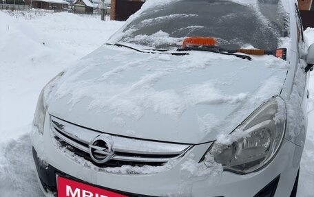 Opel Corsa D, 2013 год, 299 000 рублей, 1 фотография