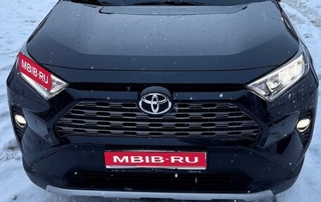 Toyota RAV4, 2020 год, 3 390 000 рублей, 1 фотография