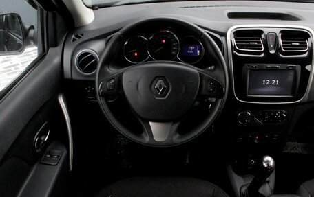 Renault Sandero II рестайлинг, 2015 год, 1 050 000 рублей, 8 фотография