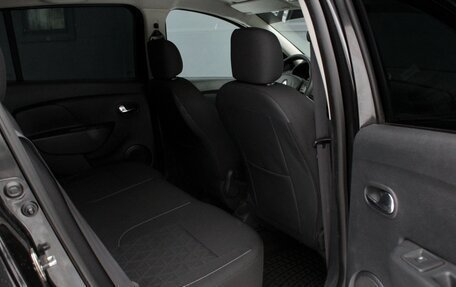 Renault Sandero II рестайлинг, 2015 год, 1 050 000 рублей, 20 фотография