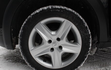 Renault Sandero II рестайлинг, 2015 год, 1 050 000 рублей, 24 фотография