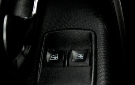 Renault Sandero II рестайлинг, 2015 год, 1 050 000 рублей, 19 фотография