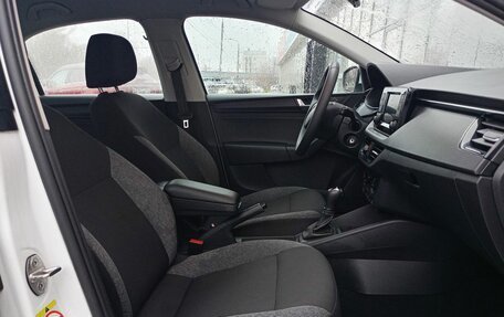 Skoda Rapid II, 2021 год, 1 556 000 рублей, 14 фотография