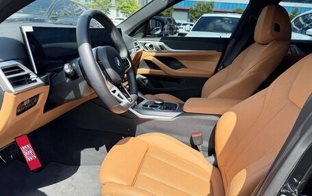 BMW i4, 2025 год, 10 400 000 рублей, 8 фотография