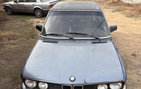 BMW 5 серия, 1987 год, 80 000 рублей, 3 фотография