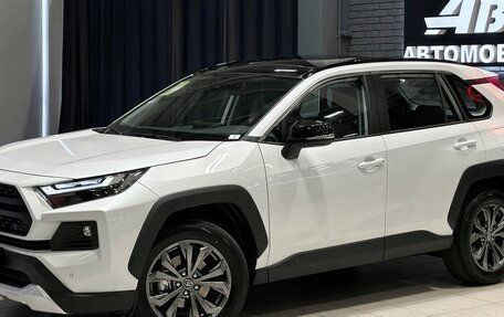 Toyota RAV4, 2025 год, 4 100 000 рублей, 2 фотография
