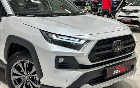 Toyota RAV4, 2025 год, 4 100 000 рублей, 10 фотография