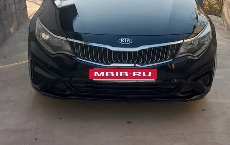 KIA Optima IV, 2019 год, 900 000 рублей, 5 фотография
