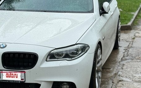 BMW 5 серия, 2014 год, 3 550 000 рублей, 2 фотография