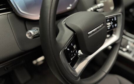 Land Rover Range Rover IV рестайлинг, 2021 год, 16 800 000 рублей, 19 фотография