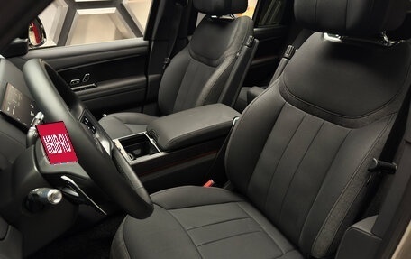 Land Rover Range Rover IV рестайлинг, 2021 год, 16 800 000 рублей, 14 фотография