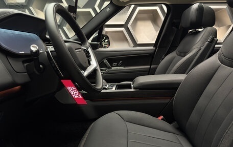 Land Rover Range Rover IV рестайлинг, 2021 год, 16 800 000 рублей, 20 фотография