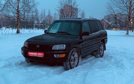 Toyota RAV4, 1999 год, 325 000 рублей, 1 фотография