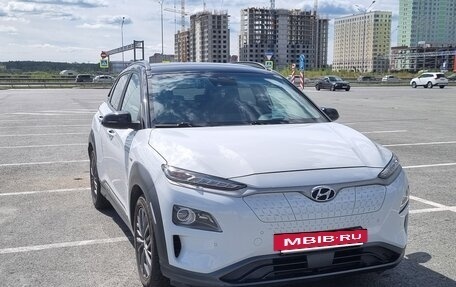 Hyundai Kona I, 2019 год, 2 360 000 рублей, 20 фотография