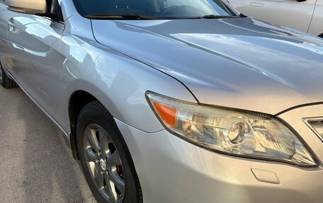 Toyota Camry, 2009 год, 800 000 рублей, 2 фотография