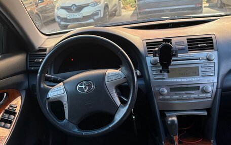 Toyota Camry, 2009 год, 800 000 рублей, 8 фотография