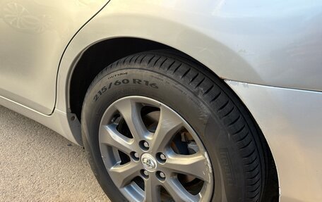 Toyota Camry, 2009 год, 800 000 рублей, 4 фотография