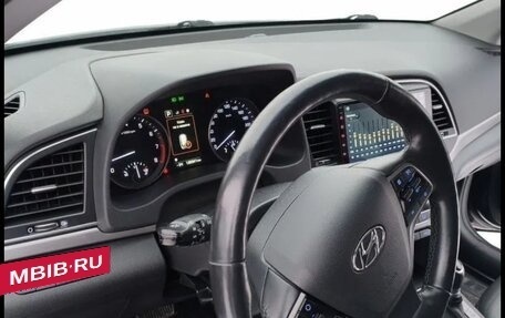 Hyundai Elantra VI рестайлинг, 2016 год, 1 475 000 рублей, 11 фотография