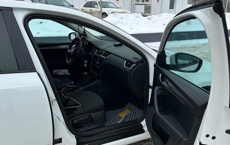 Skoda Octavia, 2017 год, 1 840 000 рублей, 16 фотография