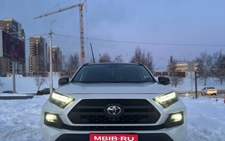Toyota RAV4, 2024 год, 3 850 000 рублей, 1 фотография